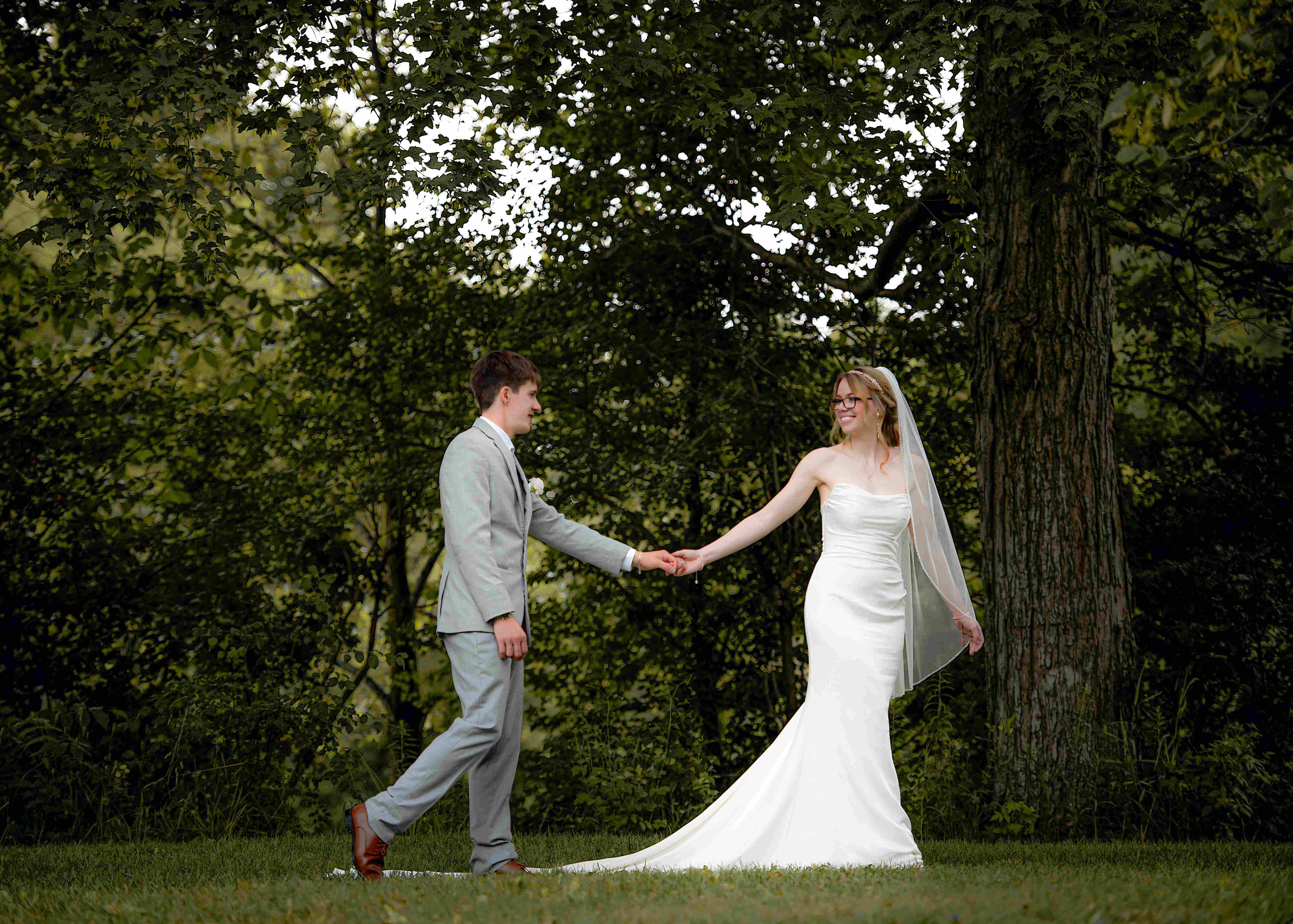 Parkside Portraits — wedding photography in Millbank, Ontario by NN Popa Photography